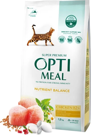 Полнорационный сухой корм для взрослых кошек Optimeal курица 1.5 кг