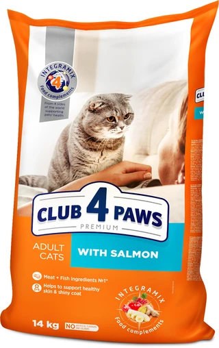 Сухий корм для дорослих котів Club 4 Paws (Клуб 4 Лапи) Преміум. З Лососем 14 кг